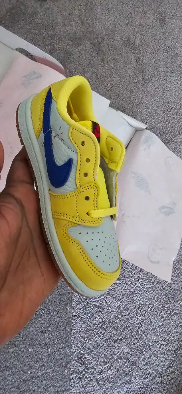 Jordan 1 Retro Low Travis Scott Canary  Yellow (TD) New 10c, View more