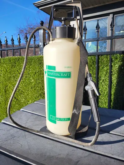 Vintage Mastercraft 13.3L Garden Pump Sprayer, View more