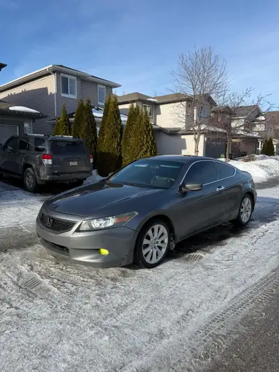 2008 Honda accord coupe exl 3.5L v6 Leather heated seats Dual climate control Power windows Had a re...