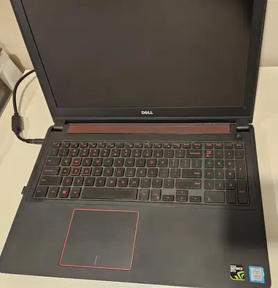 Dell Inspiron 15 5577, View more