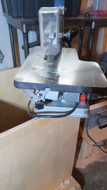 Moving Sale! Vintage Scroll Saw in Power Tools in Penticton - Image 3