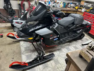 Very clean. High and low windshields heated phone holder 4268 kms