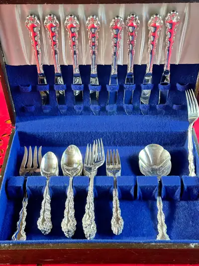 Vintage 1969 Modern Baroque silver plated flatware set/ cutlery set for 8 with wooden chest box. Ask...