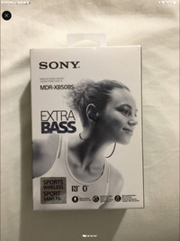 REDUCED……NEW Sony wireless in ear headphones 