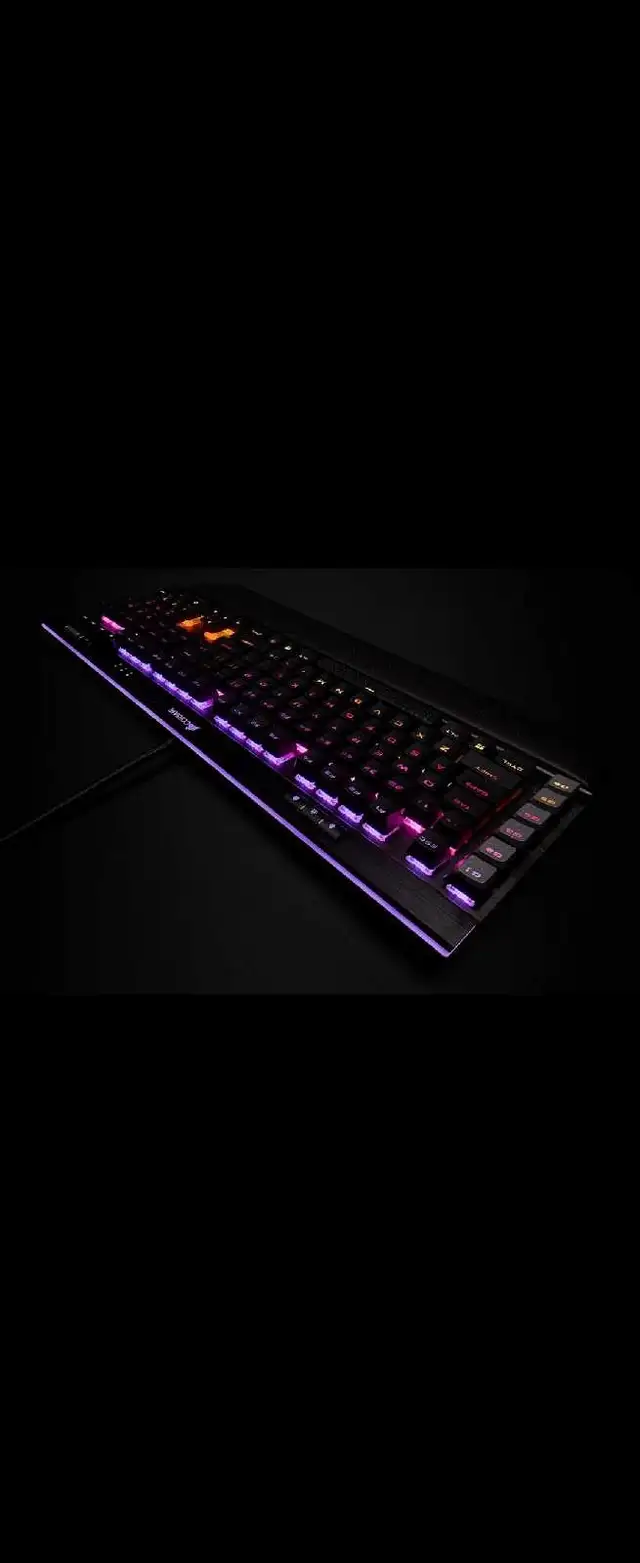 Corsair K95 Keyboard566988731634176005