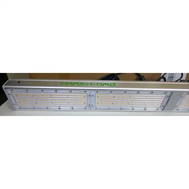 Mars Hydro SP 3000 LED Grow Light — Full Spectrum 300W in Indoor Lighting & Fans in City of Toronto - Image 5