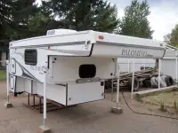 Palomino Bronco Camper