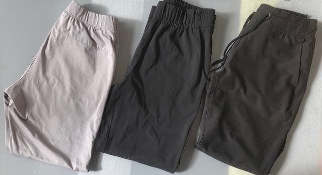 3 Pants all SIZE:S in Women's - Bottoms in Oshawa / Durham Region