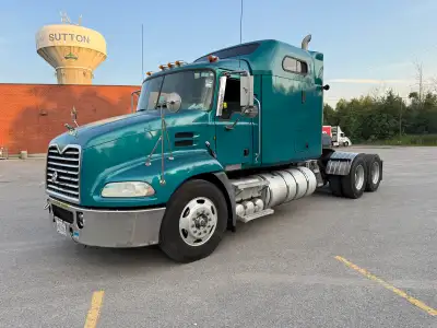 2011 Mack Pinnacle Sleeper – Ready to Work Firm Price/ Over 50,000 Dealer Service Vision & Other Pro...
