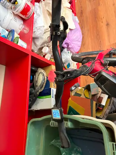 vélo électrique et de route, View more