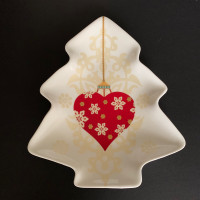 Porcelain Christmas tree dish by Maxwell Williams