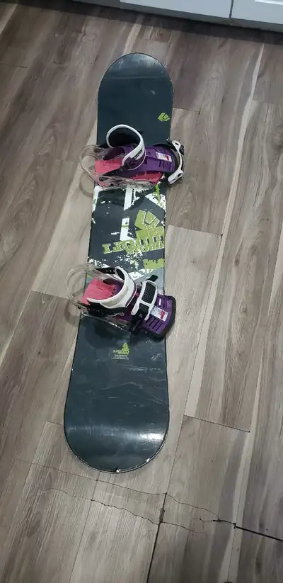 LIQUID BOARD. BURTON RX Bindings.