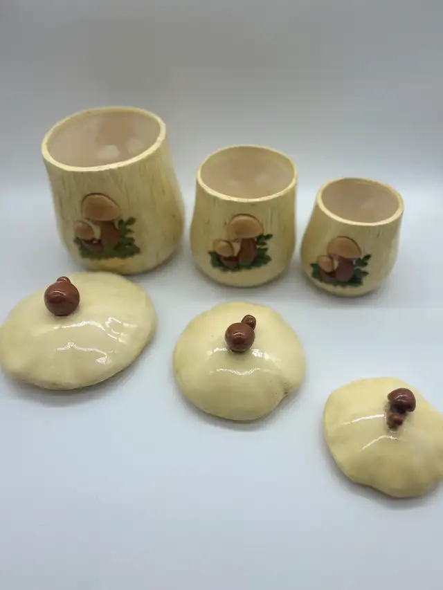 Vintage Original Ceramic Mushroom Canister Arnel 63760463473795122