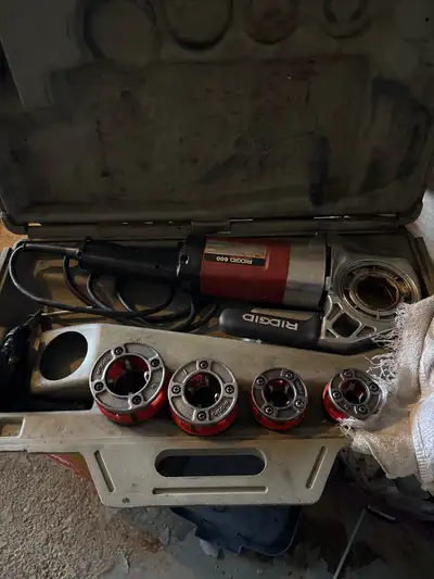 Ridgid 600 pipe threader, View more