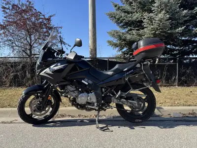 Firm end of season price 2011 Suzuki V-Strom 650 ABS - 39k kms ... Includes: • Factory ABS • Hard pa...