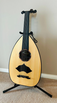 Oud with beautiful sound for sale