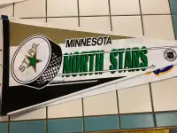 Minnesota North Stars NHL Large Pennant 1990s  Booth 278