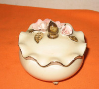 Jewelry Trinket Box Flowered 3D Made In Japan Vintage 60s