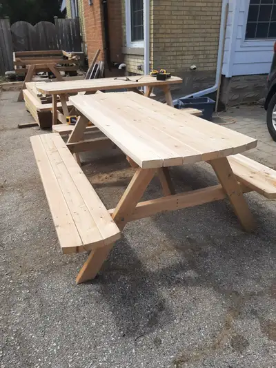Each table is built to order. Minimum 24 hours to have your table ready for pickup or delivery.. 6ft...