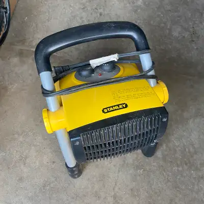Stanley 675900 1500W Utility Ceramic Portable Heater , View more
