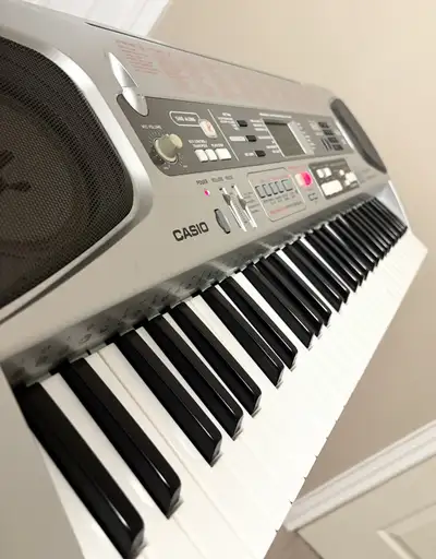 PIANO KEYBOARD WITH LIGHTED KEYS & ACCESSORIES , View more