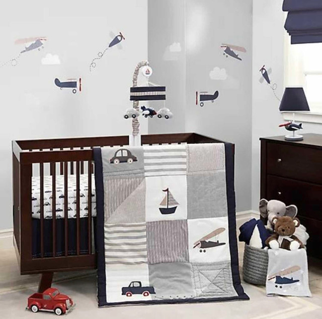 Boy Crib Bedding Set•Quilt•Airplane / Plane•Car Transportation in Cribs in Oshawa / Durham Region