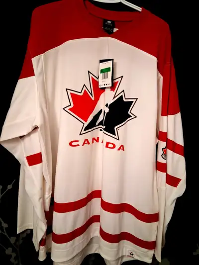 Canada jersey XL, View more