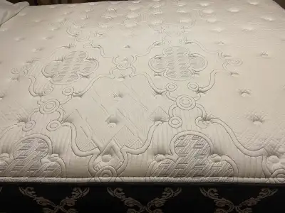queen bed & boxspring with frame, View more