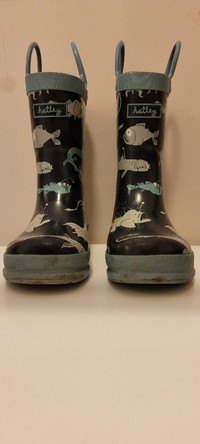 Hatley rain boots size 8