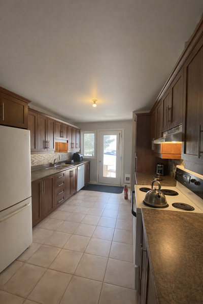 appartement 5 1\2 107 Rochefort trois rivières # C ANIMAUX ACCEPETES SOUS CONDITIONS