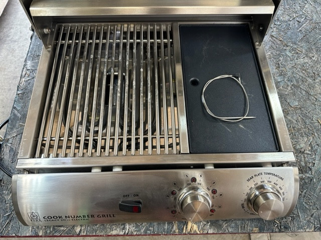 ELECTRIC BBQ in BBQs & Outdoor Cooking in Strathcona County - Image 2