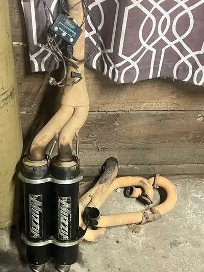 Full exhaust from 2013 can am 1000, comes with headers and tuner, add hp and a bit of bark, tuner pl...