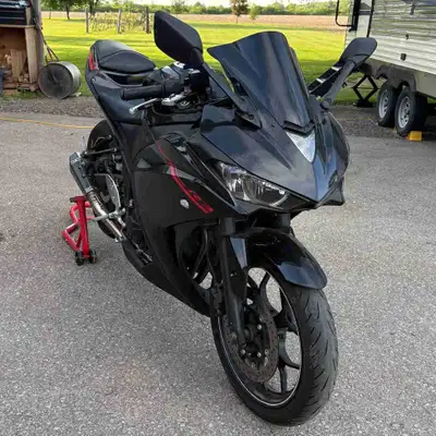 2015 Yamaha R3 It’s a great beginner bike for anyone wanting to learn to ride 35,910km New chain las...