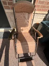 Portable Reclining Lounge Chair (Foldable)