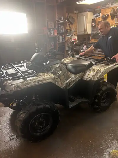 7200km It was appraised for $5500 Near perfect conditions besides a some wear on plastics I’m lookin...