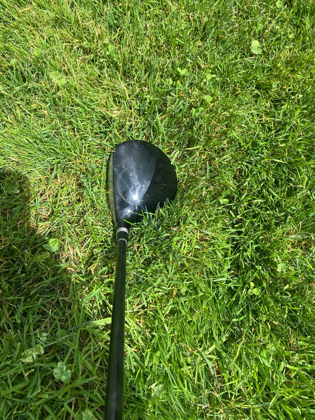 Taylormade R510  in Golf in London - Image 3