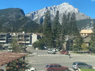 PRIVATE ROOM FOR RENT – BANFF Private furnished room available in a clean, comfortable shared home o...