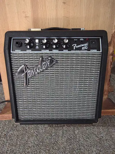 Fender Frontmant 10G Practice Amp, View more