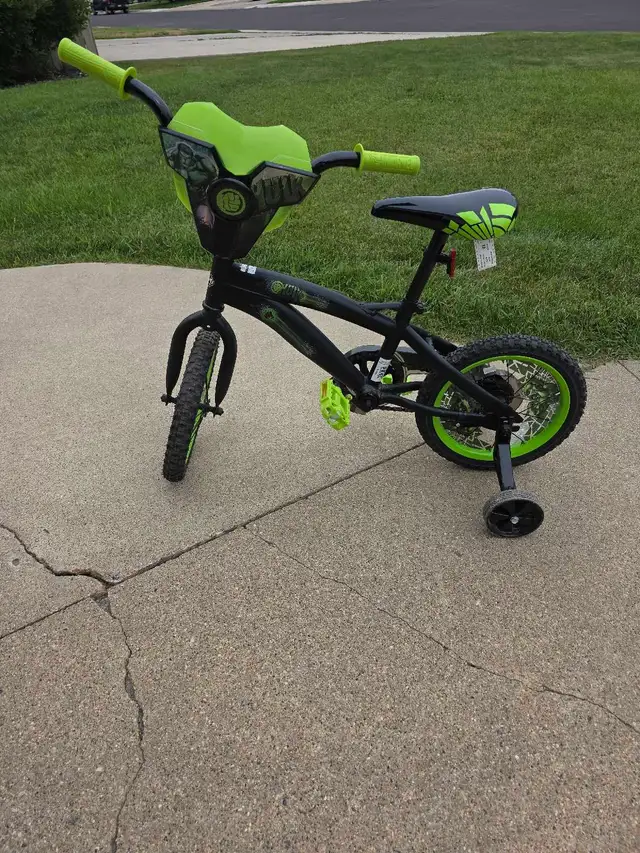Huffy Hulk Kids Bike