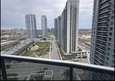Room for rent in a luxury Apartment
