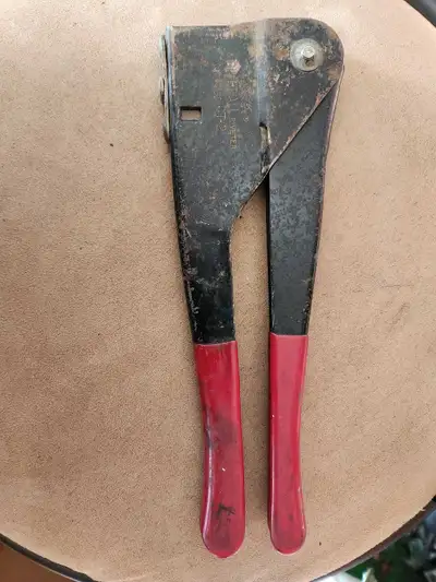 Riveter Tool, View more