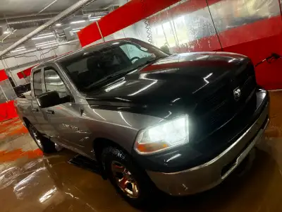 2011 Dodge Ram 1500 Quad Cab 4.7 L - So No Hemi Tick haha DELIVERY AVAILABLE Runs and Drives Great R...