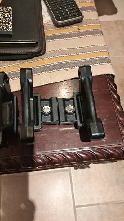 I have a BRAND NEW SET of Ford-source (came with my 2020 F150 XLT ) premium lockable Zinc / Carbon B...