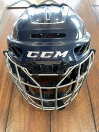 CCM Youth Fitlite 3DS helmet