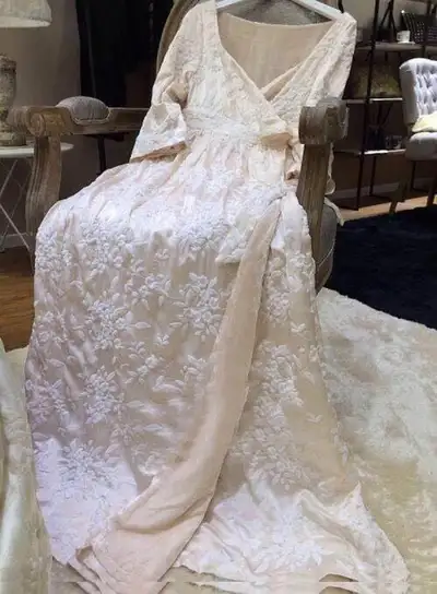 Silk nightgown (one size ), View more