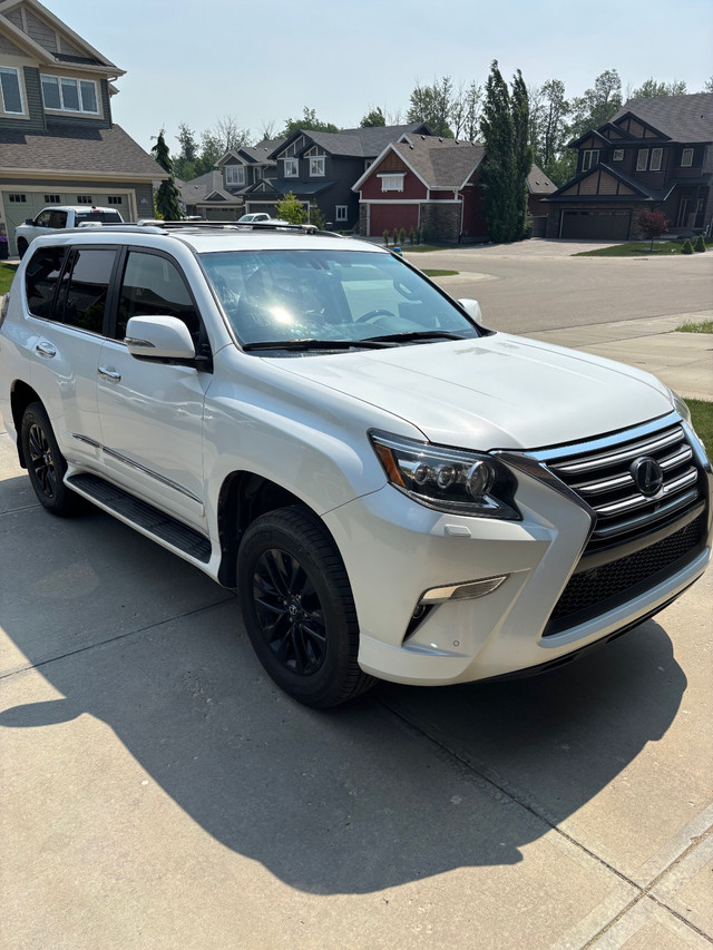 2015 Lexus GX460 Executive Package in Cars & Trucks in Edmonton