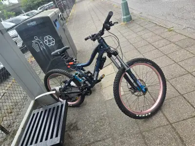 Norco Shore full suspension bike, View more
