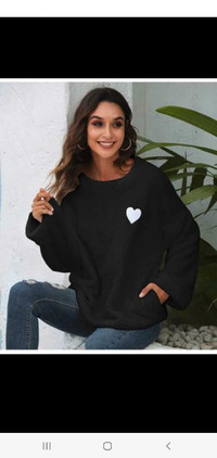 NEW Black heart fleece sweater XL