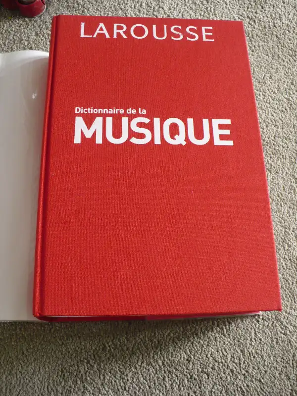 DICTIONNAIRE DE LA MUSIQUE ( LAROUSSE ) in Other in Longueuil / South Shore - Image 8
