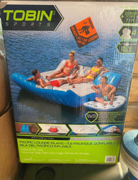 BRAND NEW IN BOX - Tobin Sports Pacific Lounge Inflatable Island